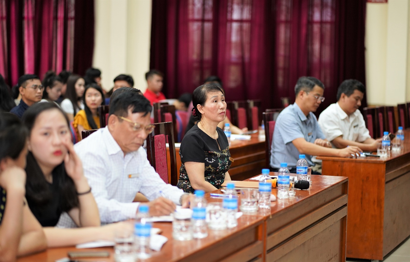 Họp triển khai Kế hoạch năm học 2019 -2020 cho Lưu học sinh đang học tại Trường Đại học Công nghiệp Hà Nội