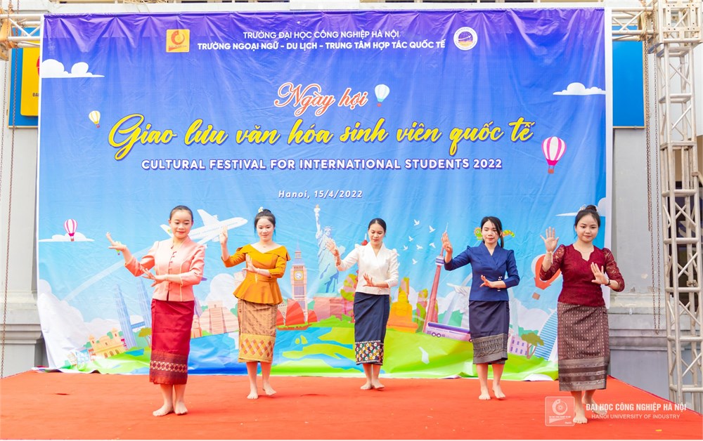 Ngày hội giao lưu văn hóa sinh viên quốc tế 2022 tại Đại học Công nghiệp Hà Nội