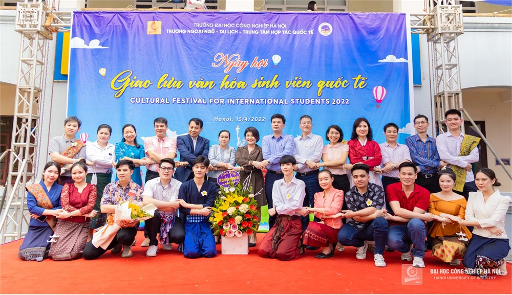 Ngày hội giao lưu văn hóa sinh viên quốc tế 2022 tại Đại học Công nghiệp Hà Nội