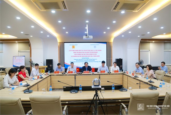 Lễ ký hợp tác đào tạo giữa Trường Đại học Công nghiệp Hà Nội và Trường Đại học Bách khoa Quế Lâm, Trung Quốc