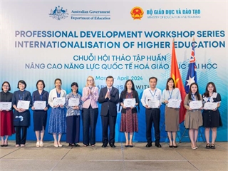 Cán bộ Trường Đại học Công nghiệp Hà Nội tham gia chuỗi hội thảo tập huấn nâng cao năng lực quốc tế hóa giáo dục đại học